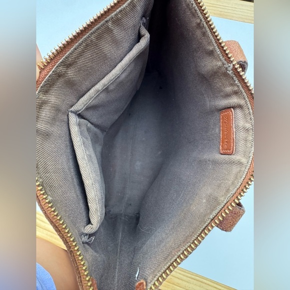 Madewell Leather Zip Top Transport Crossbody Tote – Brown - Picture 8 of 13